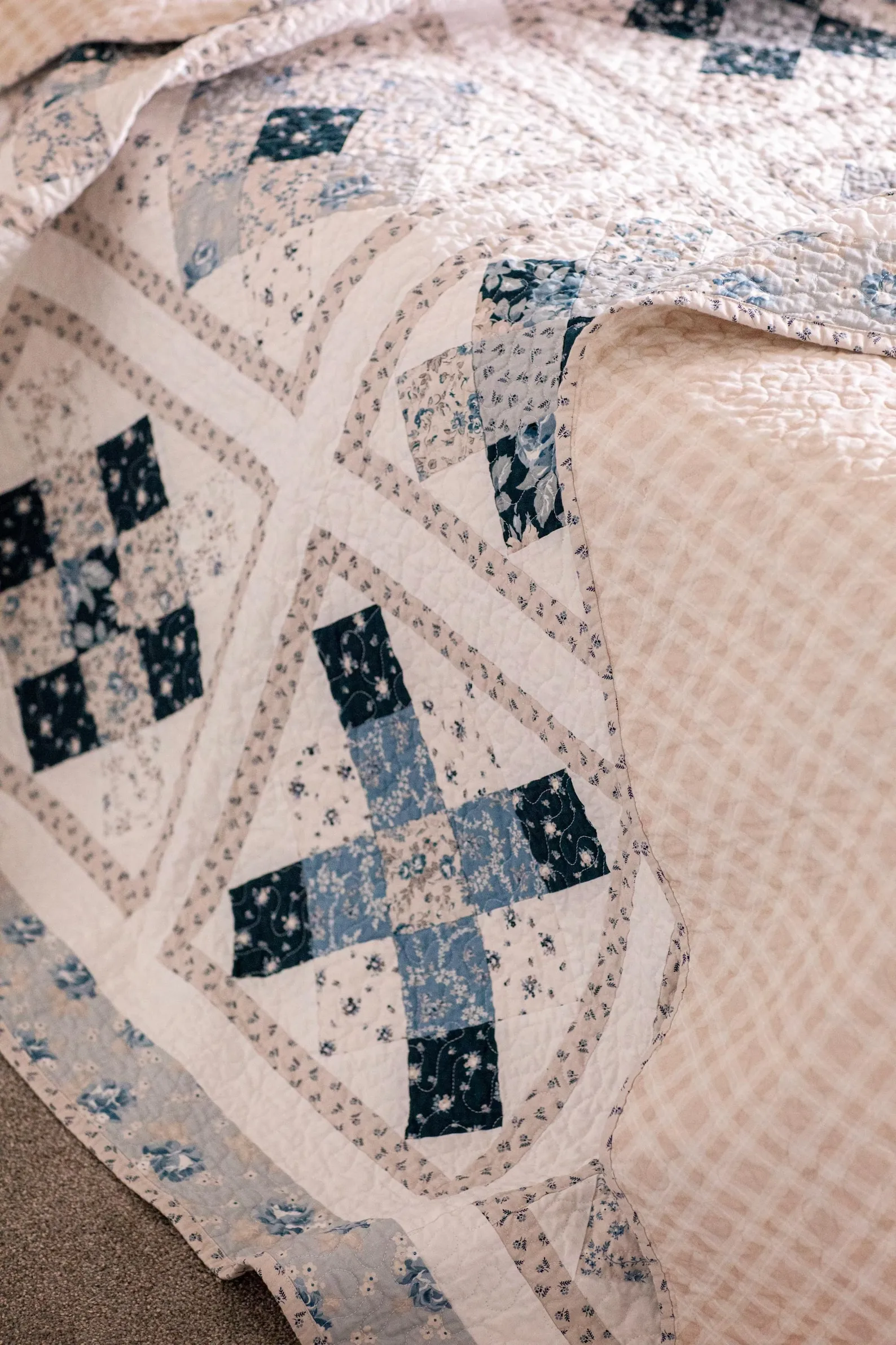 Cozy Heirloom Quilt — 4 Sizes - Image 9
