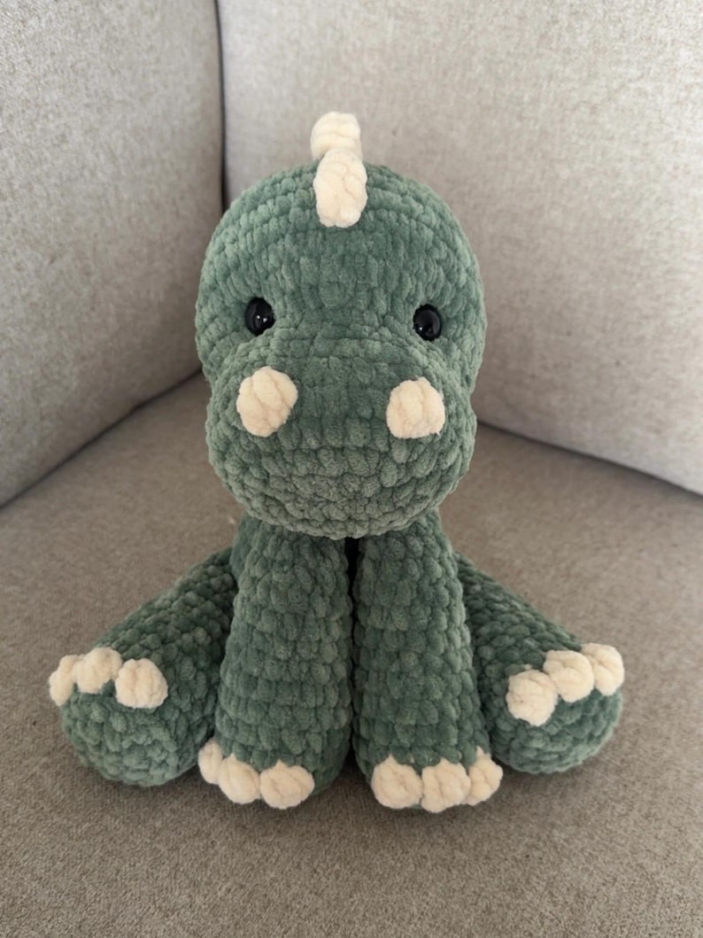 Crochet Dino That Sits Alone!