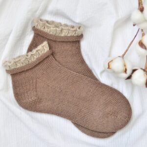 Bloom Ruffle Socks Pattern