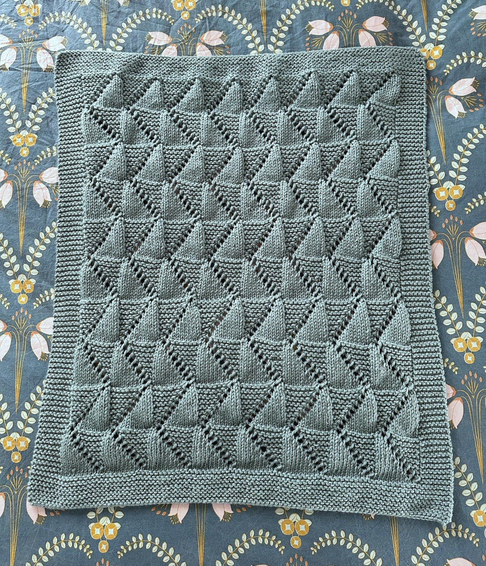 Zig-Zag Baby Blanket Pattern - Image 2